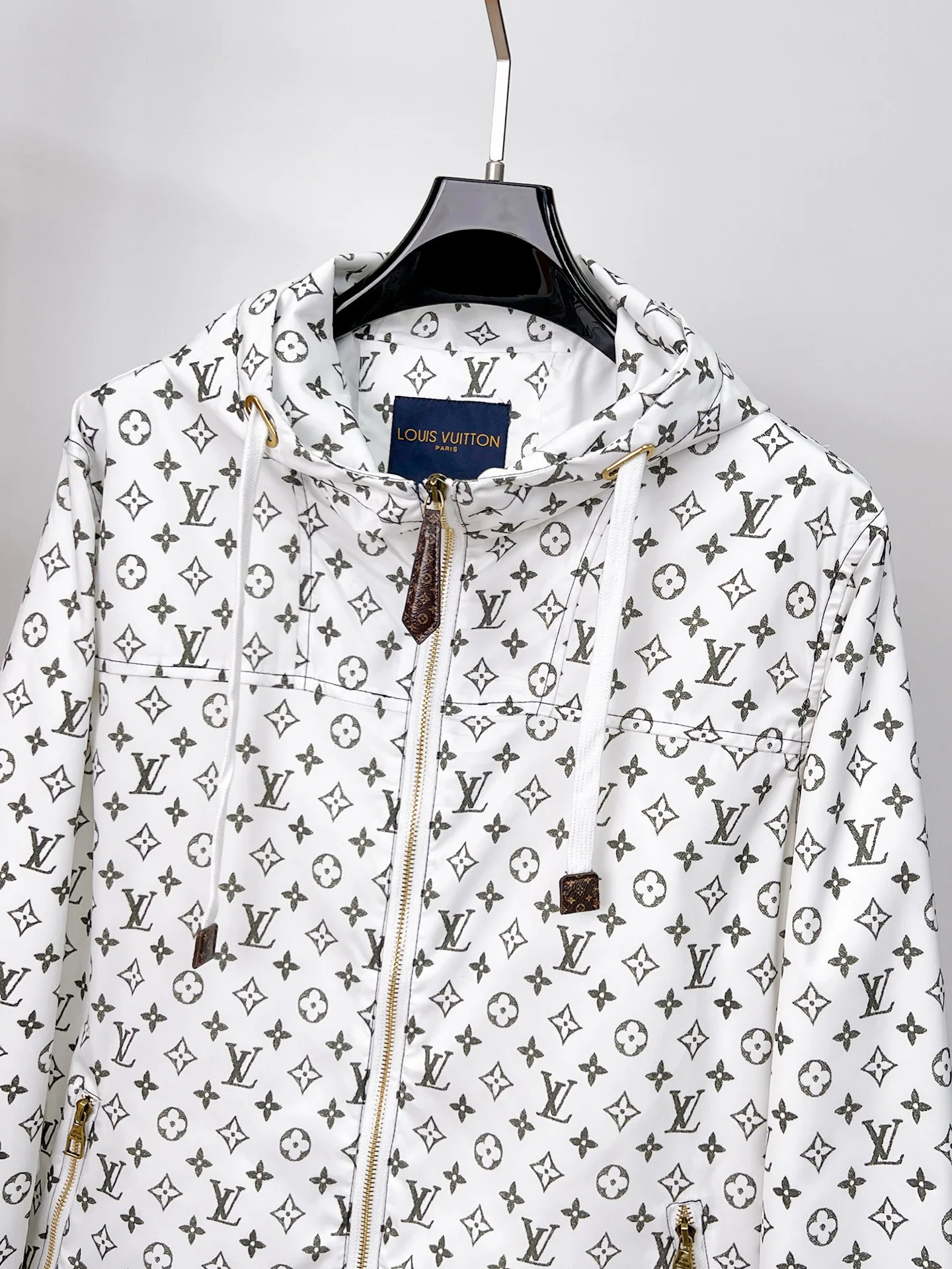 Men's Jackets And Down Jackets LOUIS VUITTON 18191460