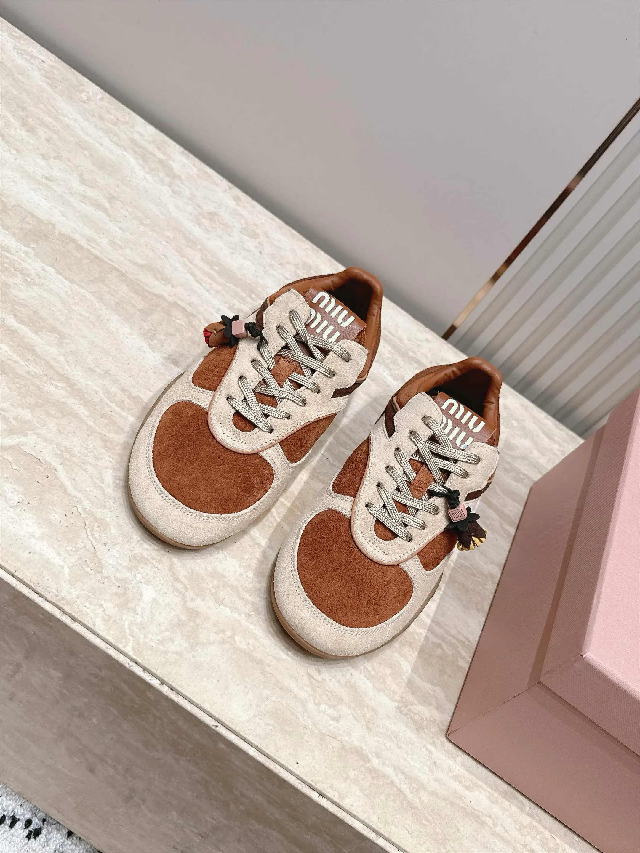 Women's Sneakers MIU MIU 18436560