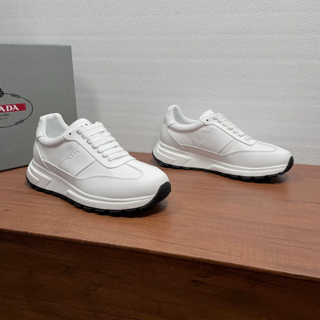 Men's Sneakers PRADA 17542578
