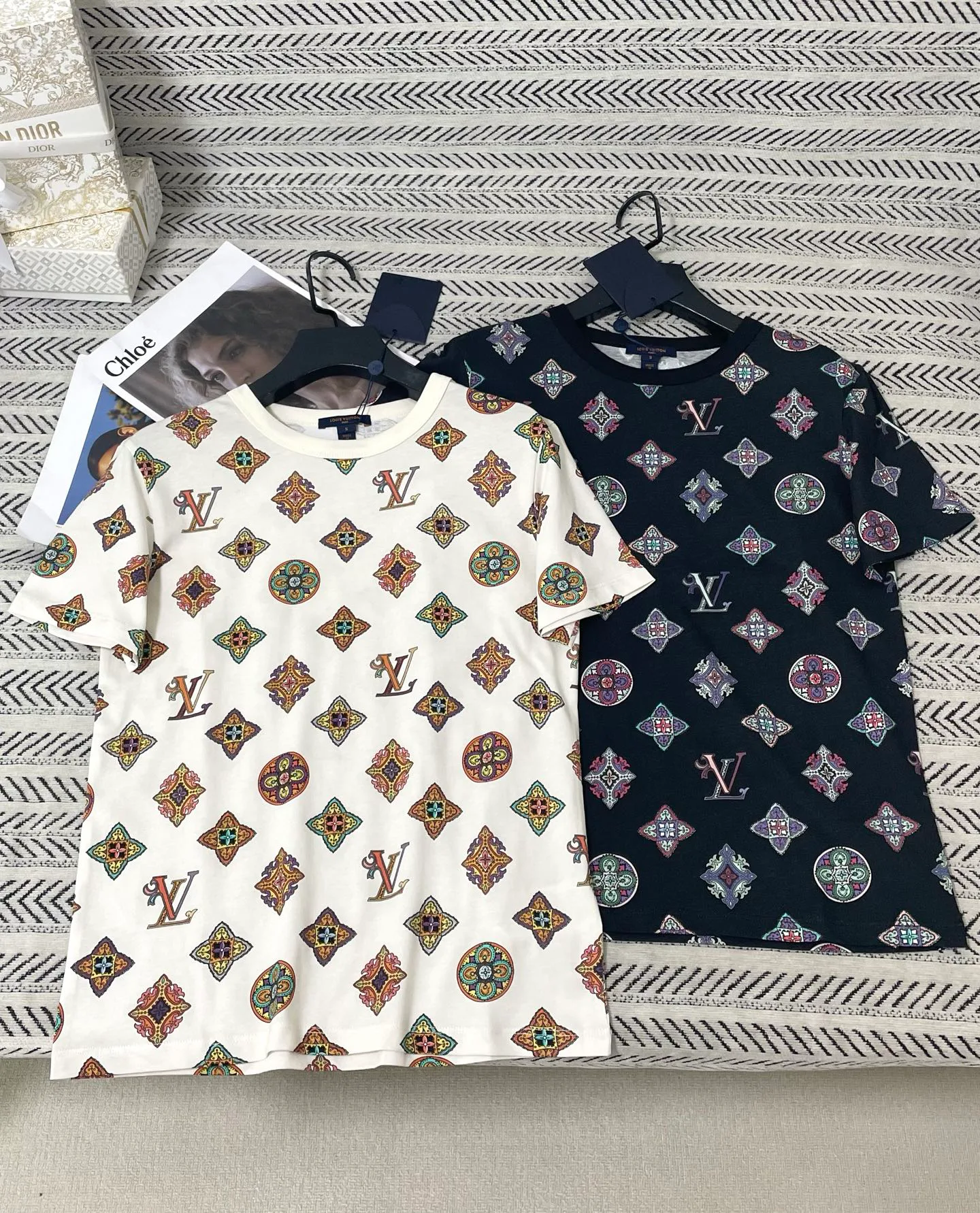 Women's T-Shirts LOUIS VUITTON 17952827