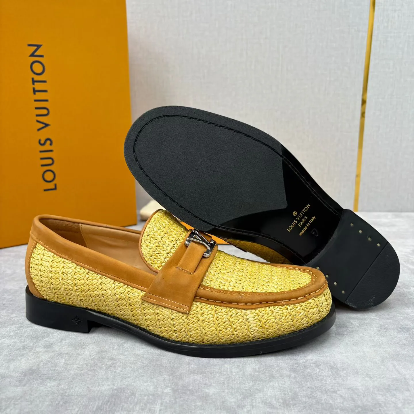 Men's Loafers And Dress Shoes LOUIS VUITTON 18193948