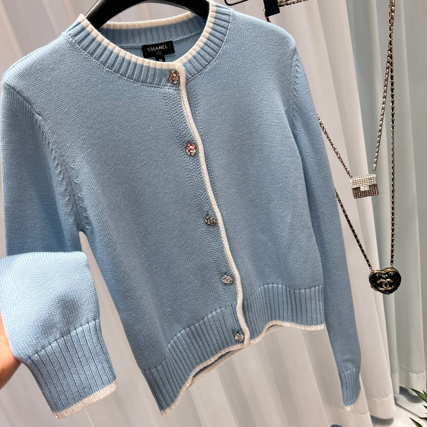 Women's Jumpers And Sweaters CHANEL 18337895