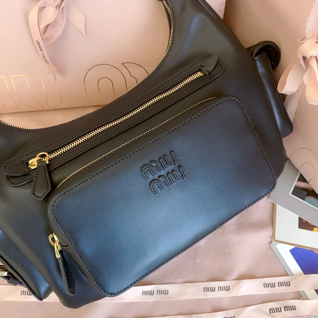 Women's Classic Handbags MIU MIU 18105823