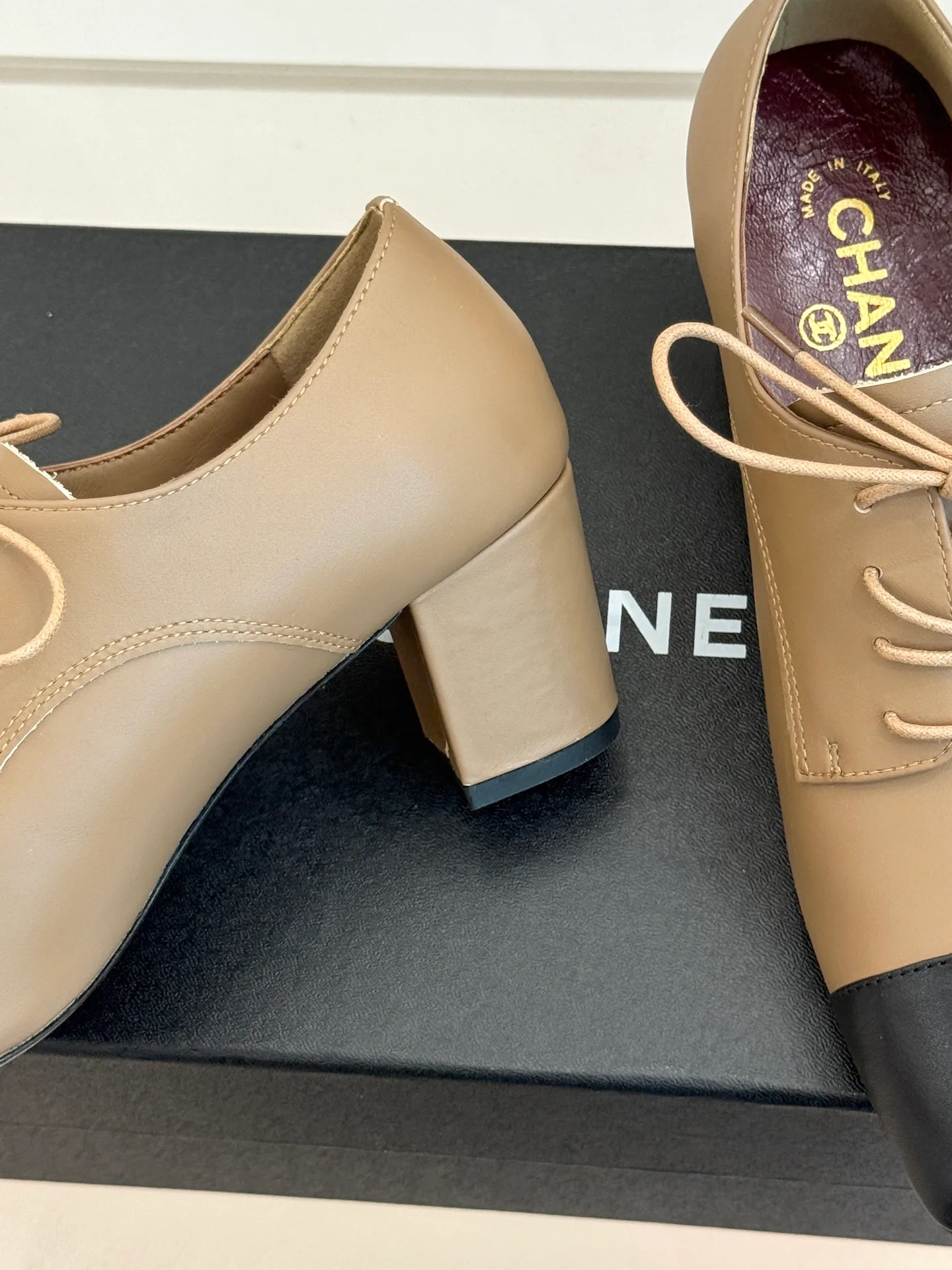 Women's Heels CHANEL 17480806