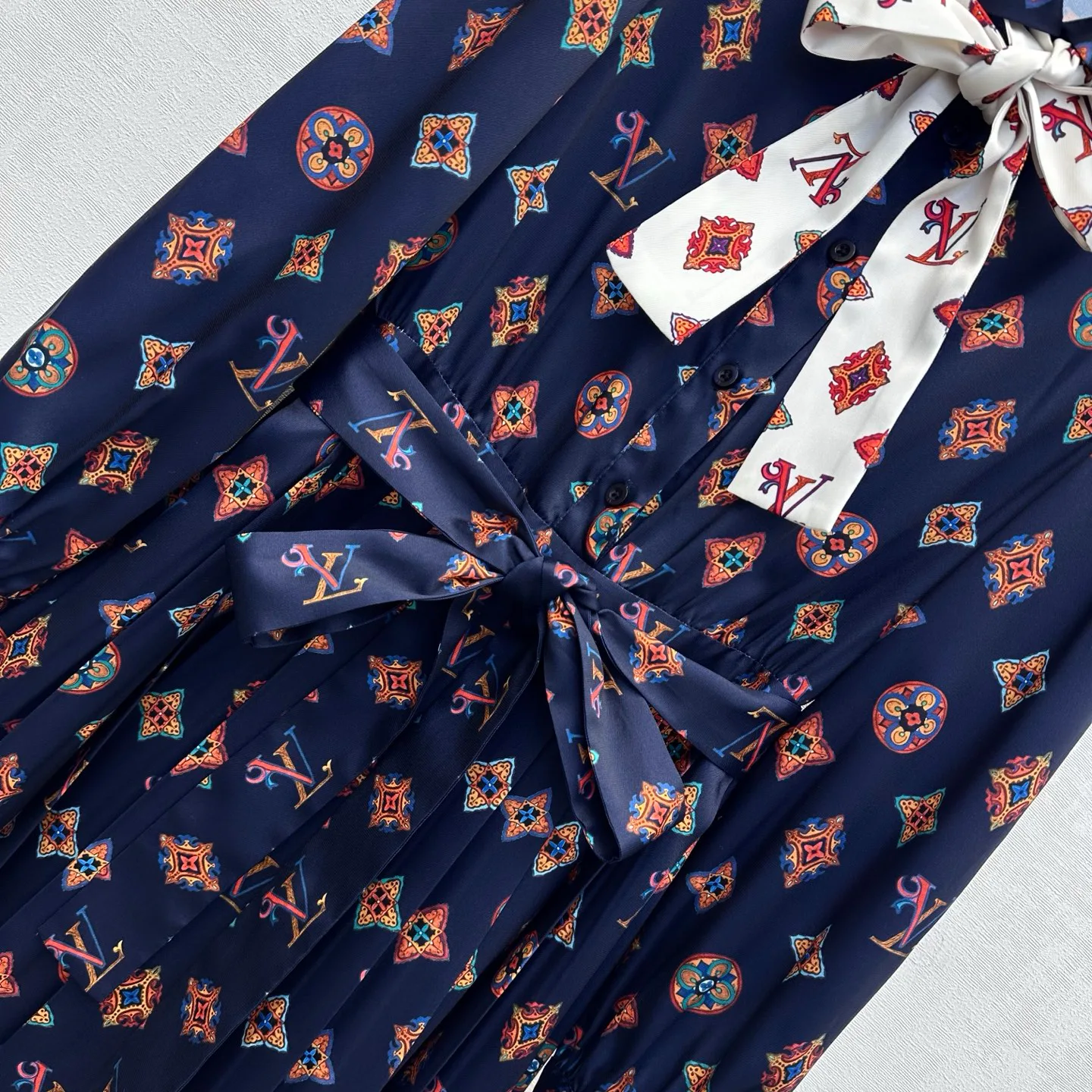 Women's Dresses LOUIS VUITTON 18023003