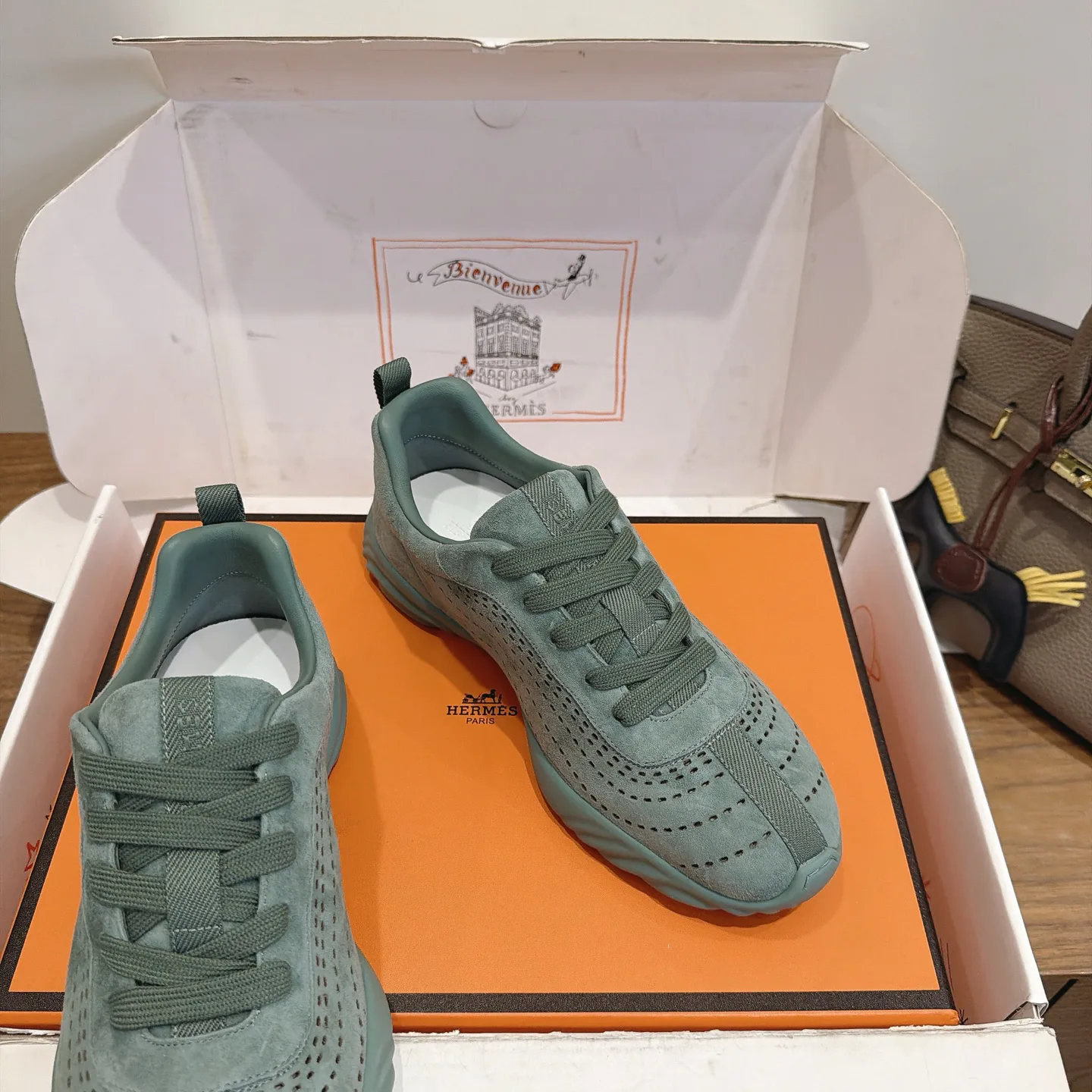 Women's Sneakers HERMES 18230947