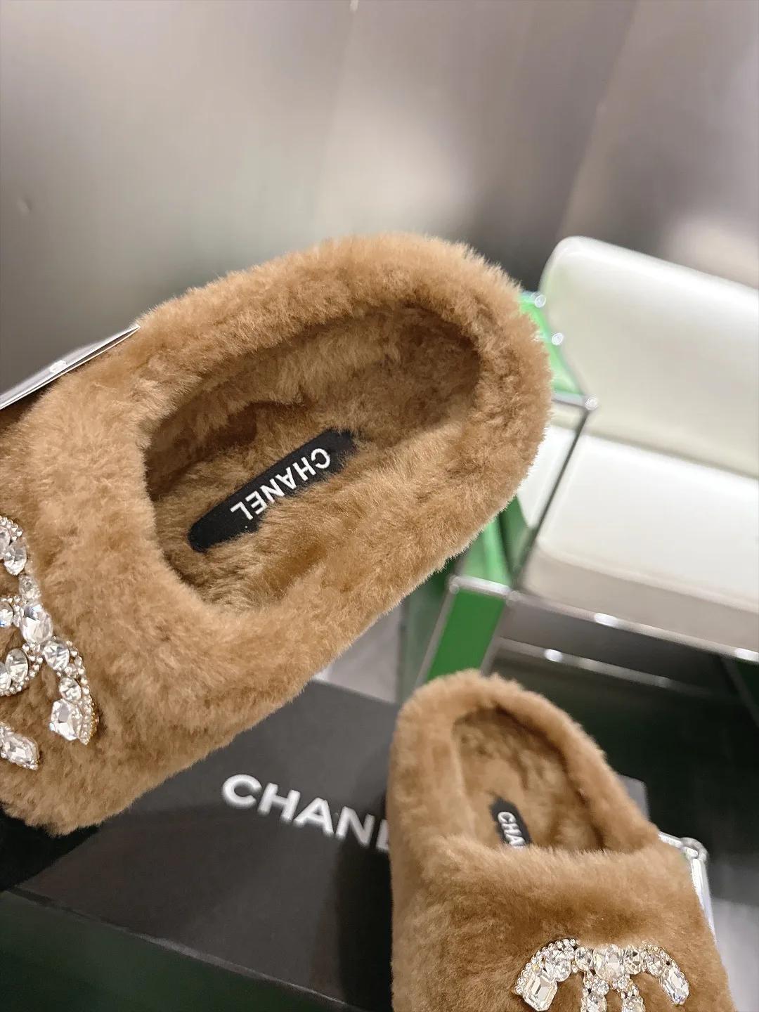 Women's Slippers CHANEL 18053386