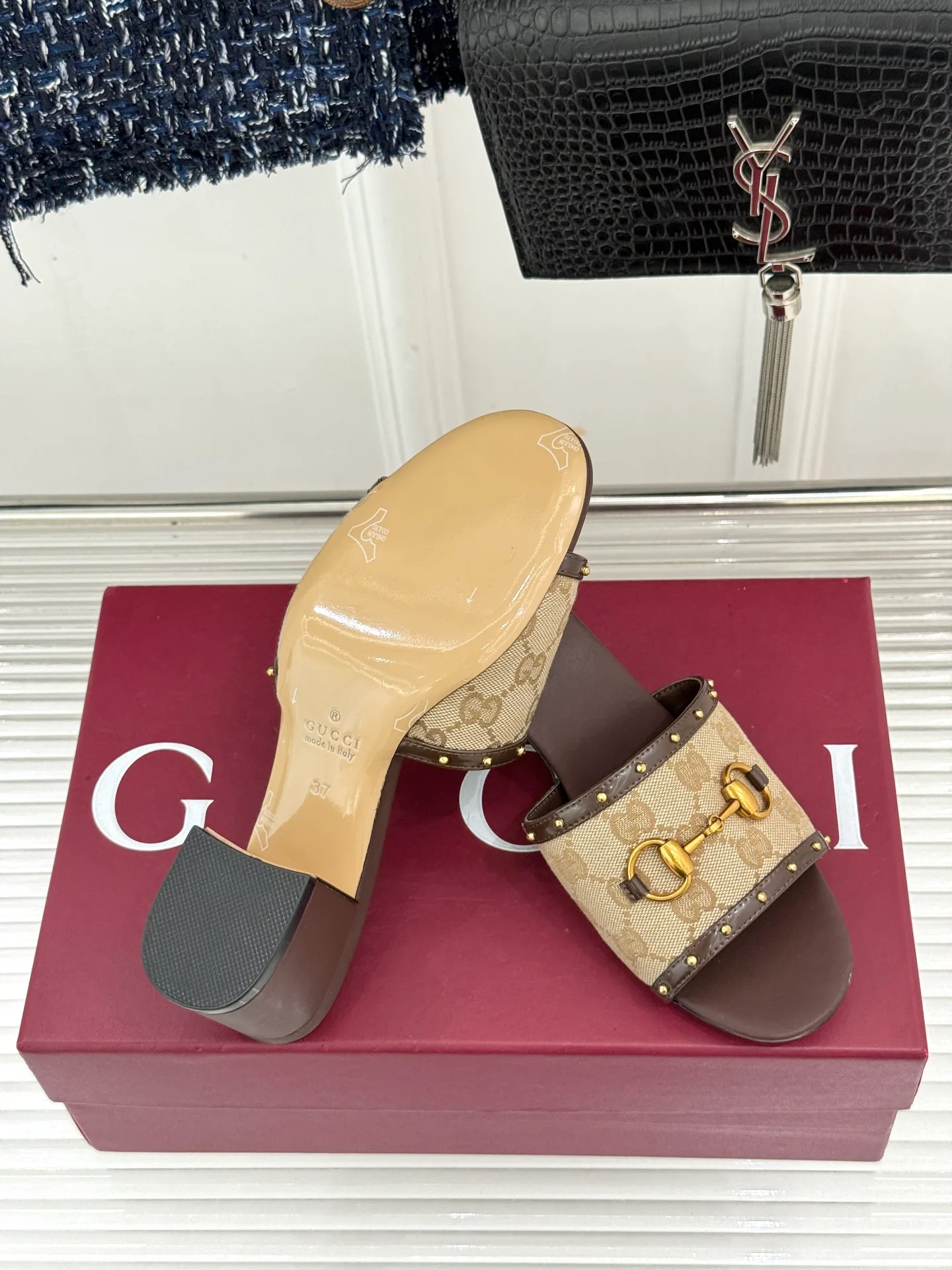Women's Open-Toe Sandals GUCCI 17795718