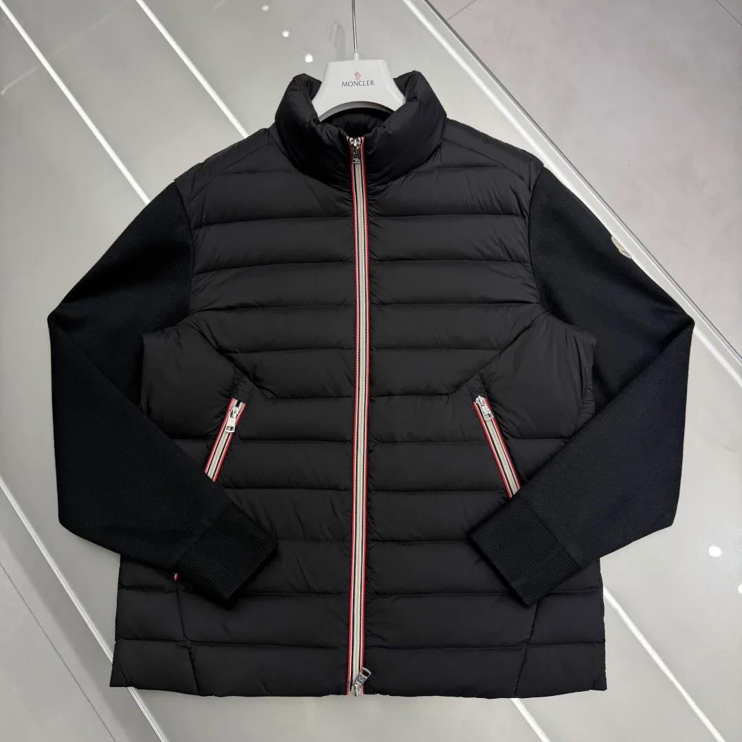 Куртки И Пуховики Мужские Moncler 18680342