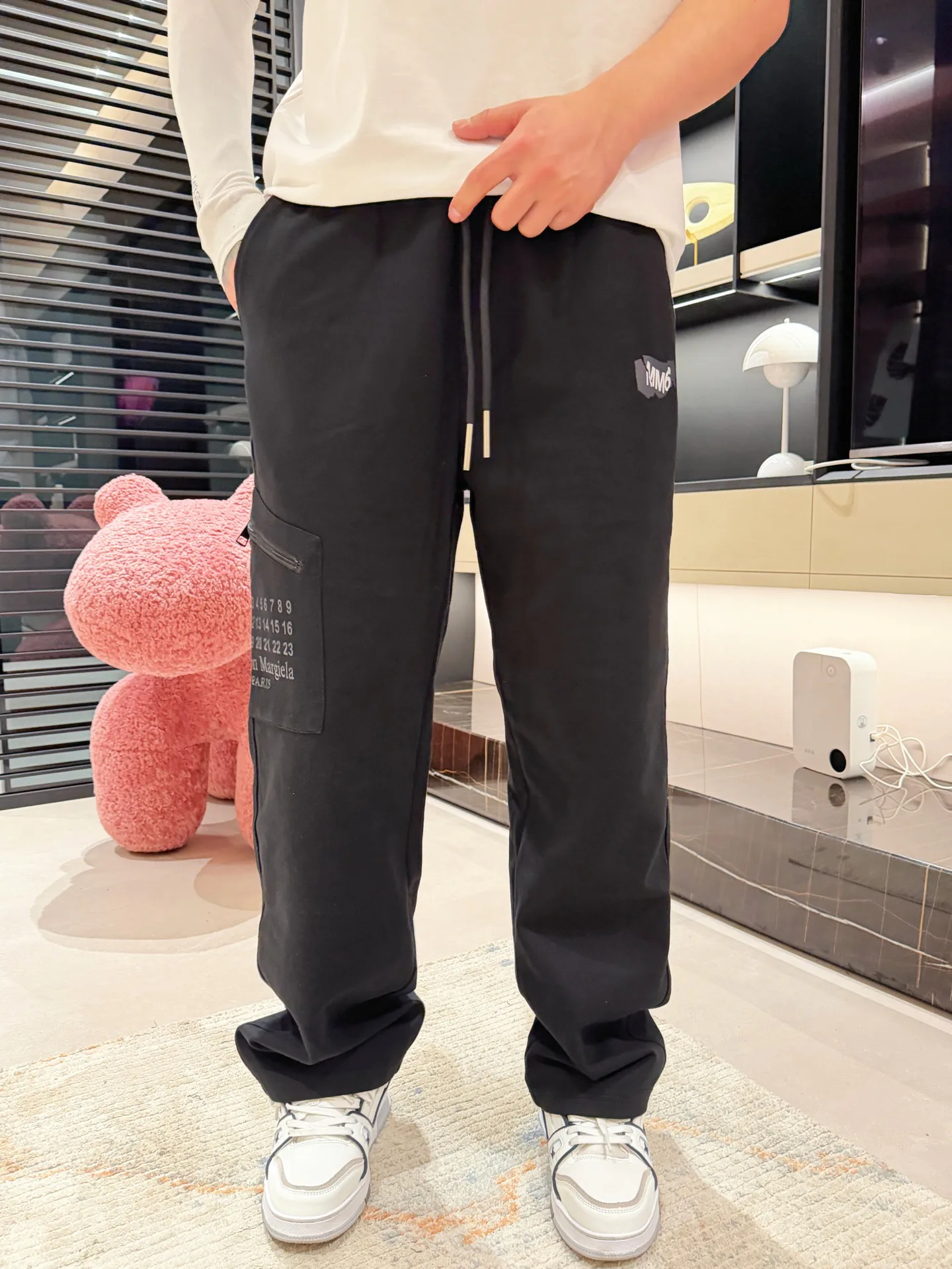 Men's Trousers MAISON MARGIELA 18499757
