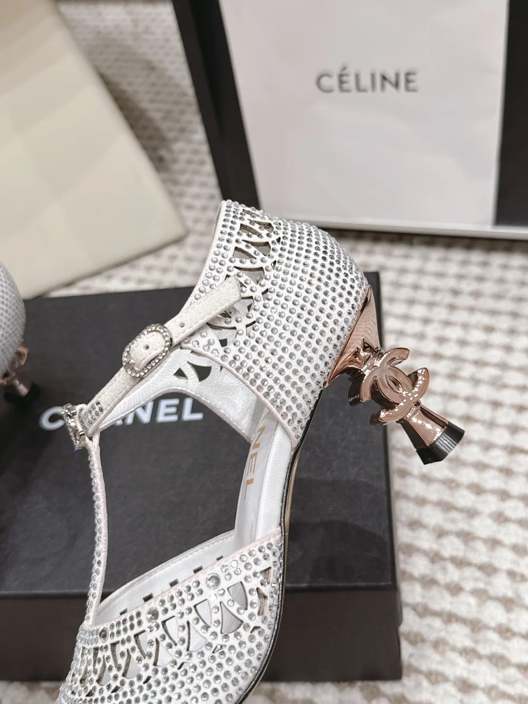 Women's Open-Toe Sandals CHANEL 17784833