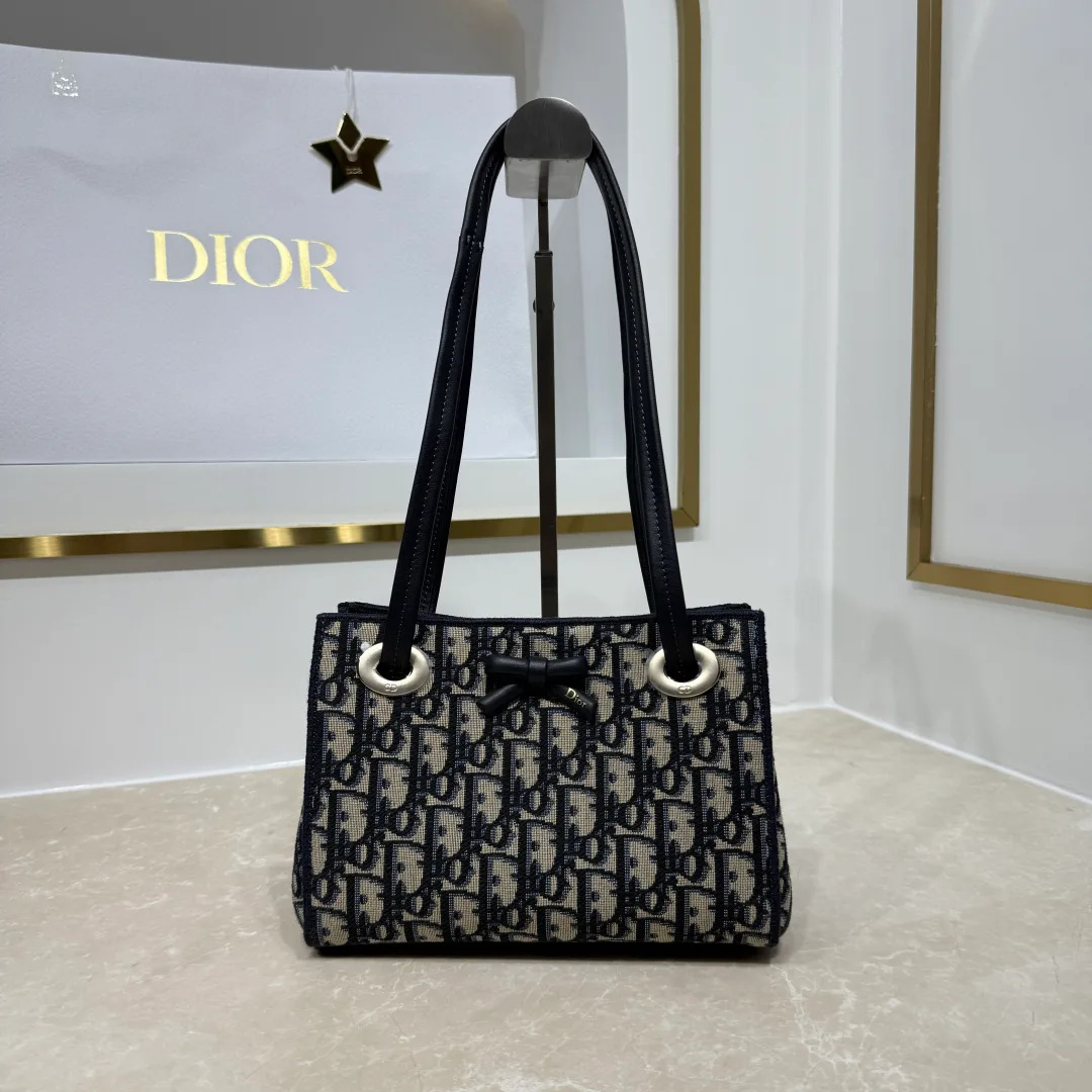 Women's Classic Handbags CHRISTIAN DIOR 18116347