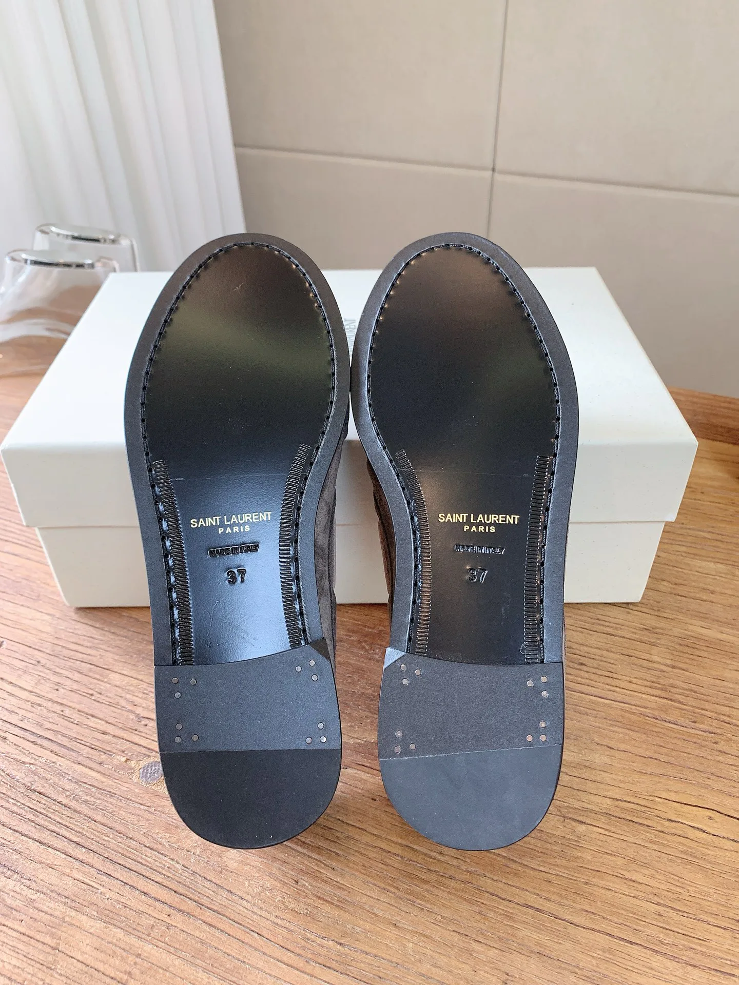 Women's Loafers And Moccasins SAINT LAURENT 18159986