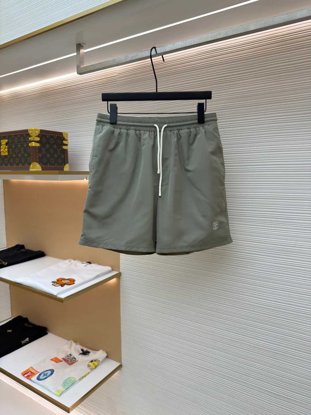 Men's Shorts BRUNELLO CUCINELLI 16949382