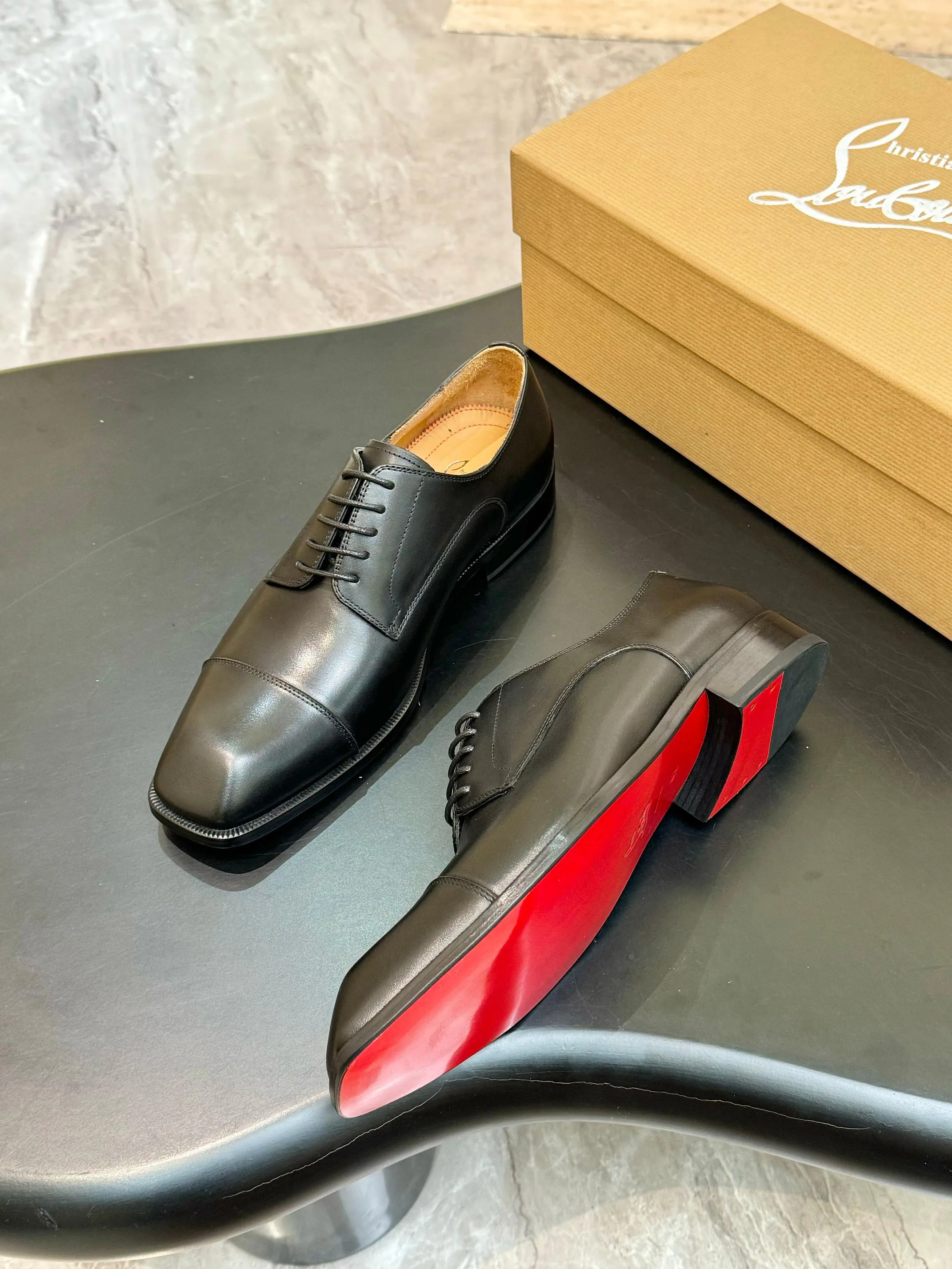 Men's Loafers And Dress Shoes CHRISTIAN LOUBOUTIN 18117229