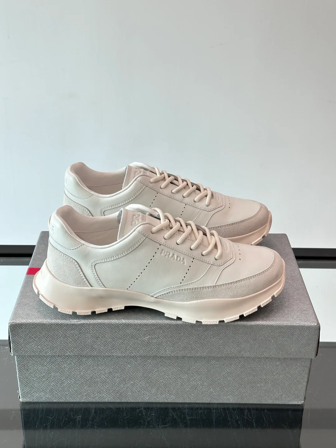 Men's Sneakers PRADA 18449494