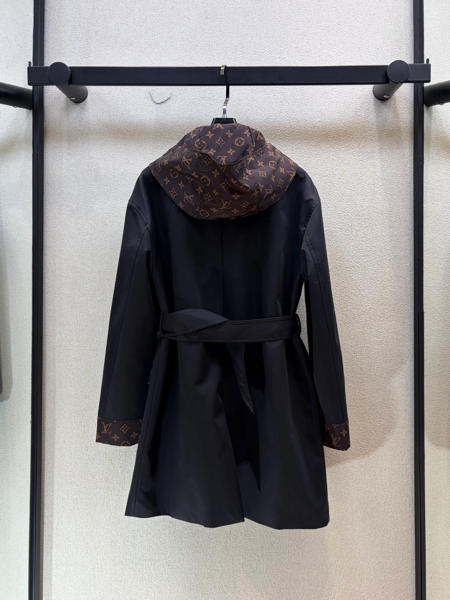 Women's Trench Coats LOUIS VUITTON 18506586