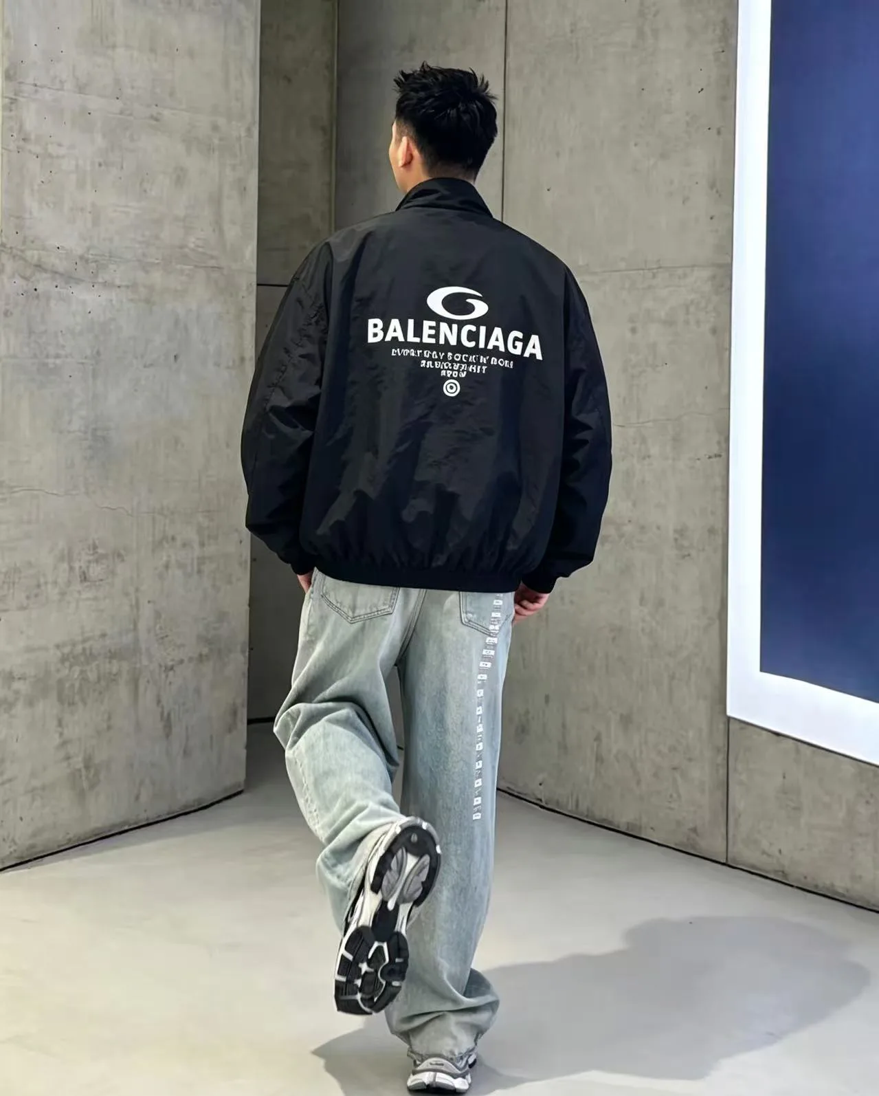Men's Jackets And Down Jackets BALENCIAGA 18283491