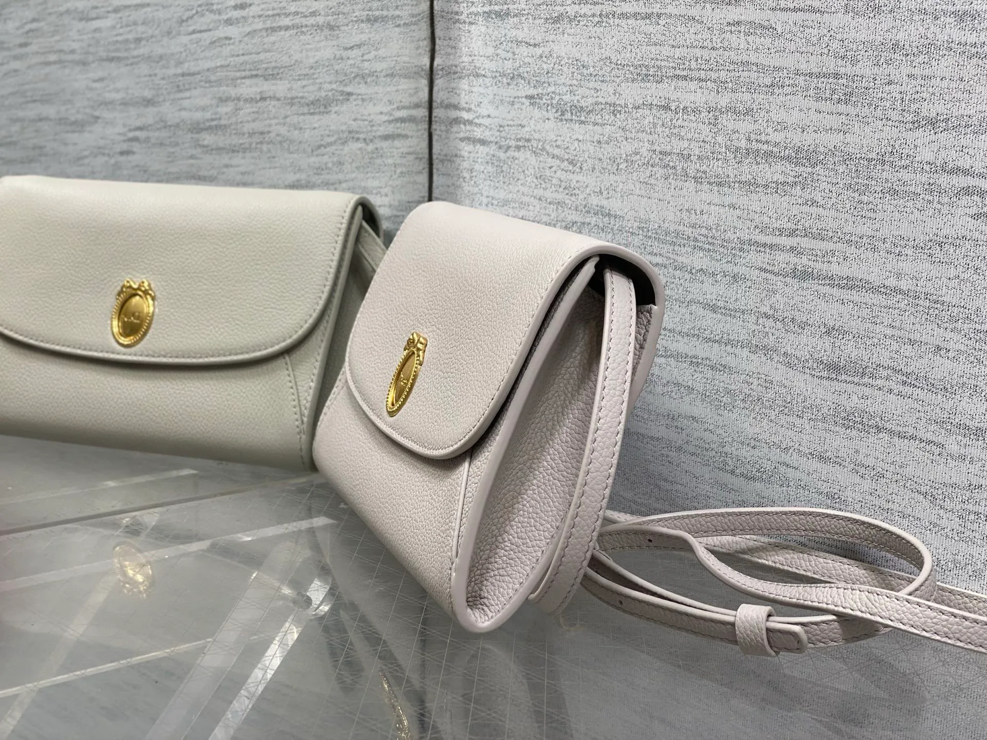 Women's Classic Handbags CHRISTIAN DIOR 16974219