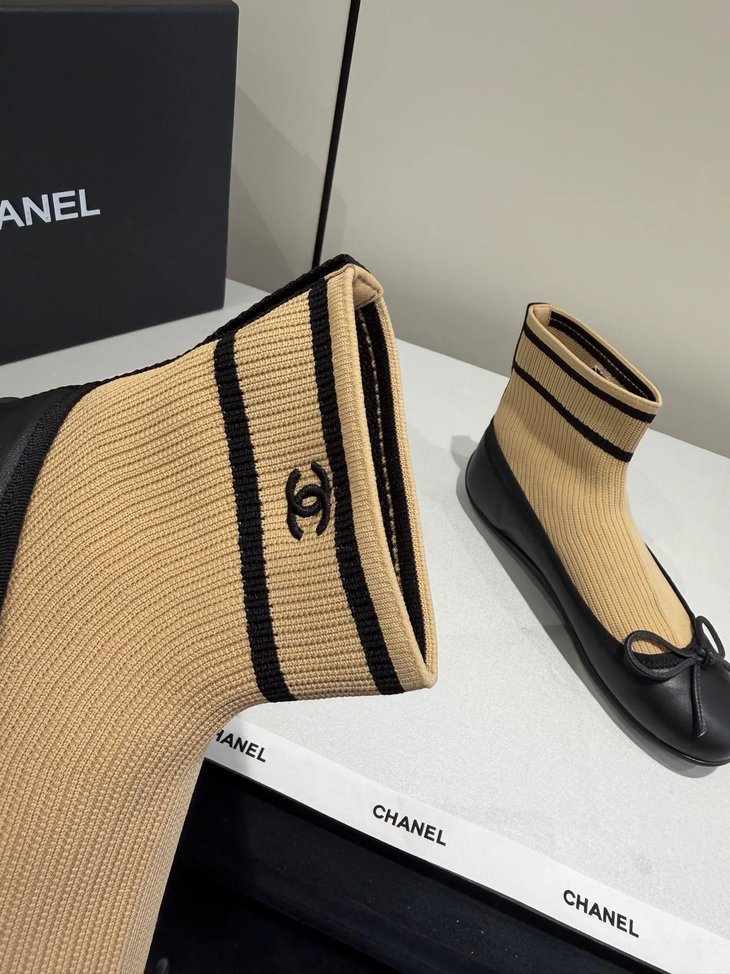 Women's Ballet Flats CHANEL 17977455