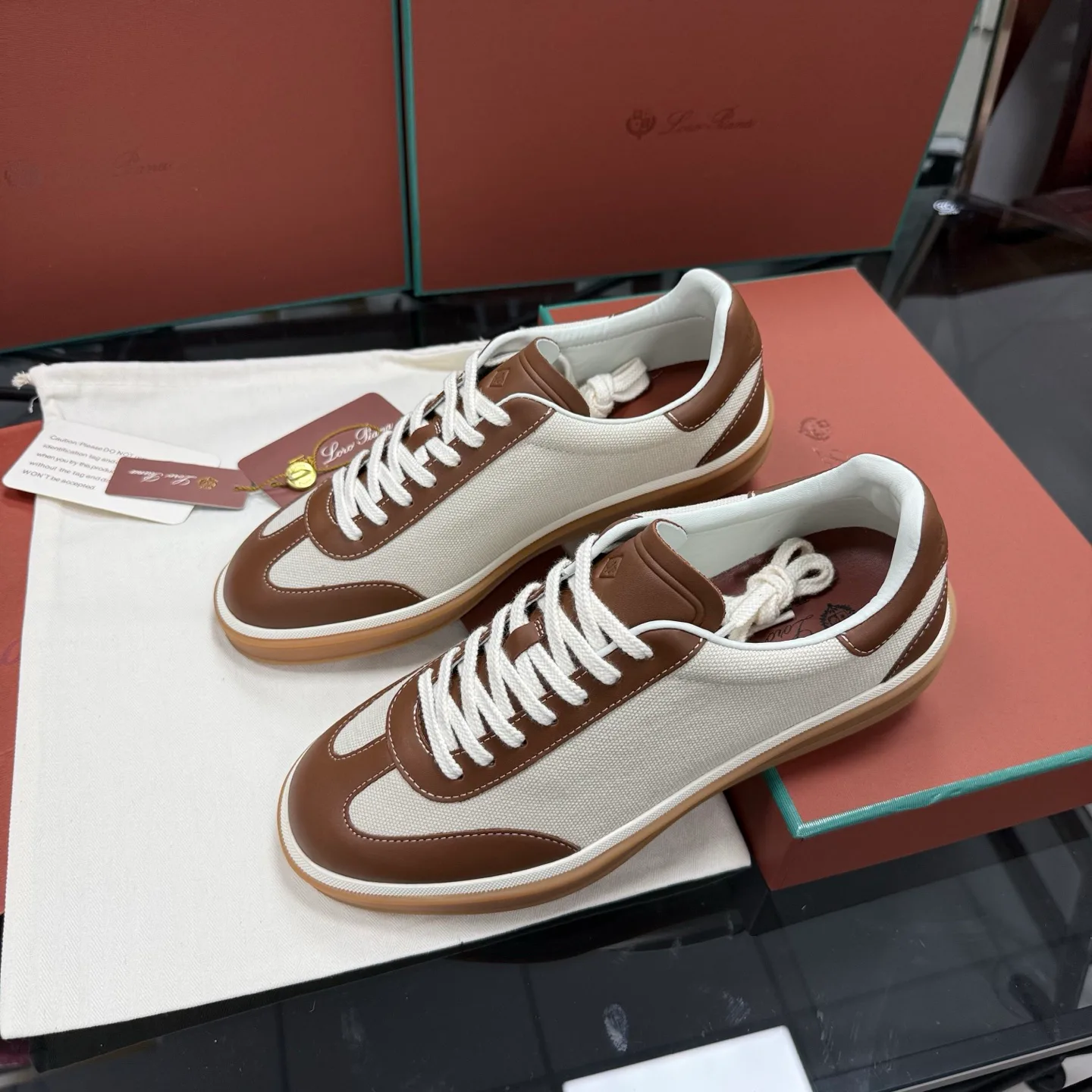 Women's Sneakers LORO PIANA 17955579