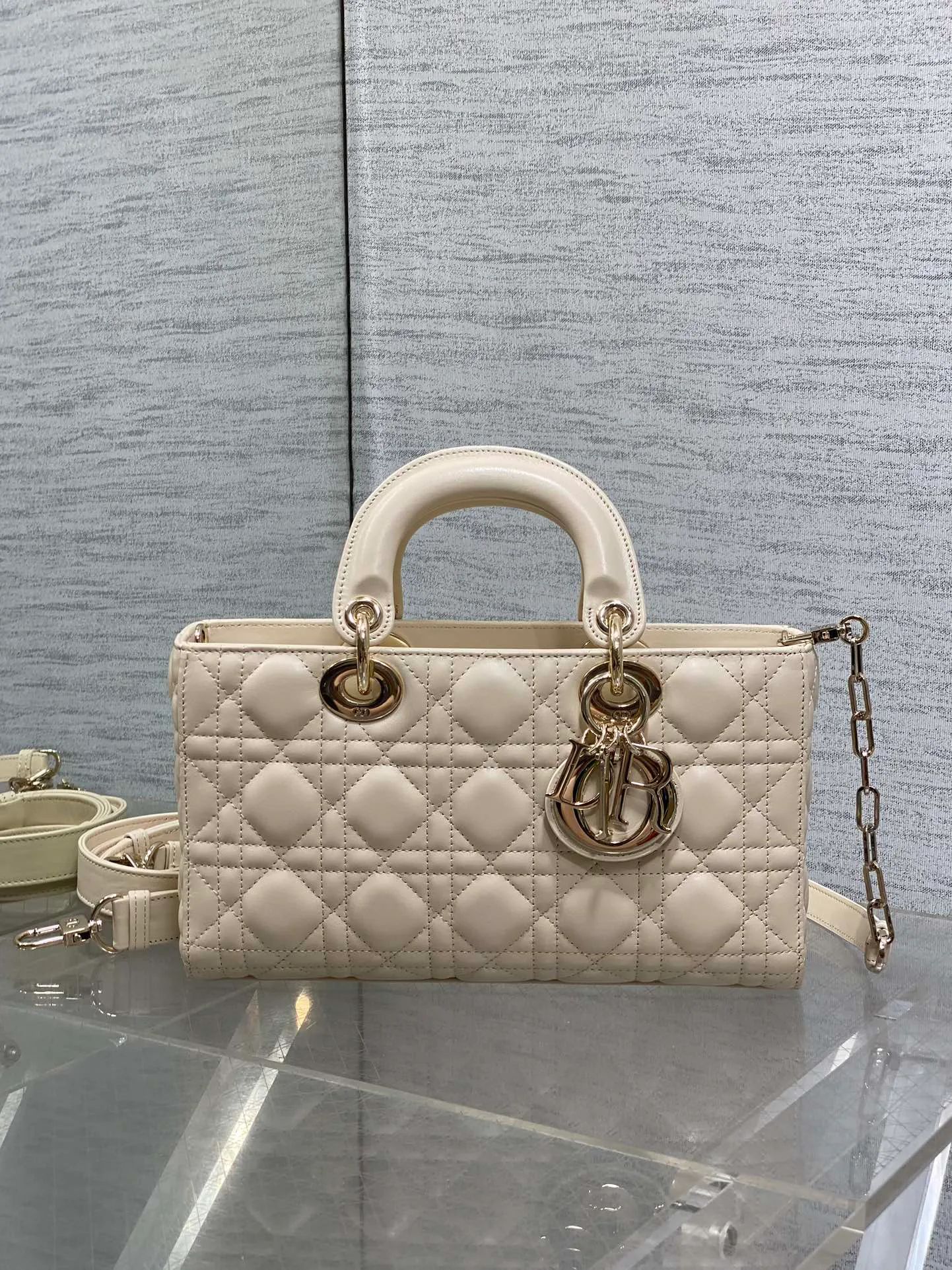 Women's Classic Handbags CHRISTIAN DIOR 17770375
