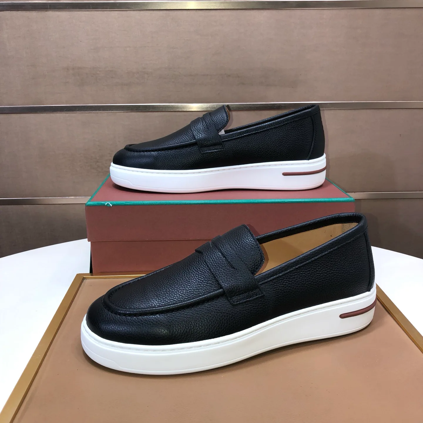 Women's Loafers And Moccasins LORO PIANA 17918055