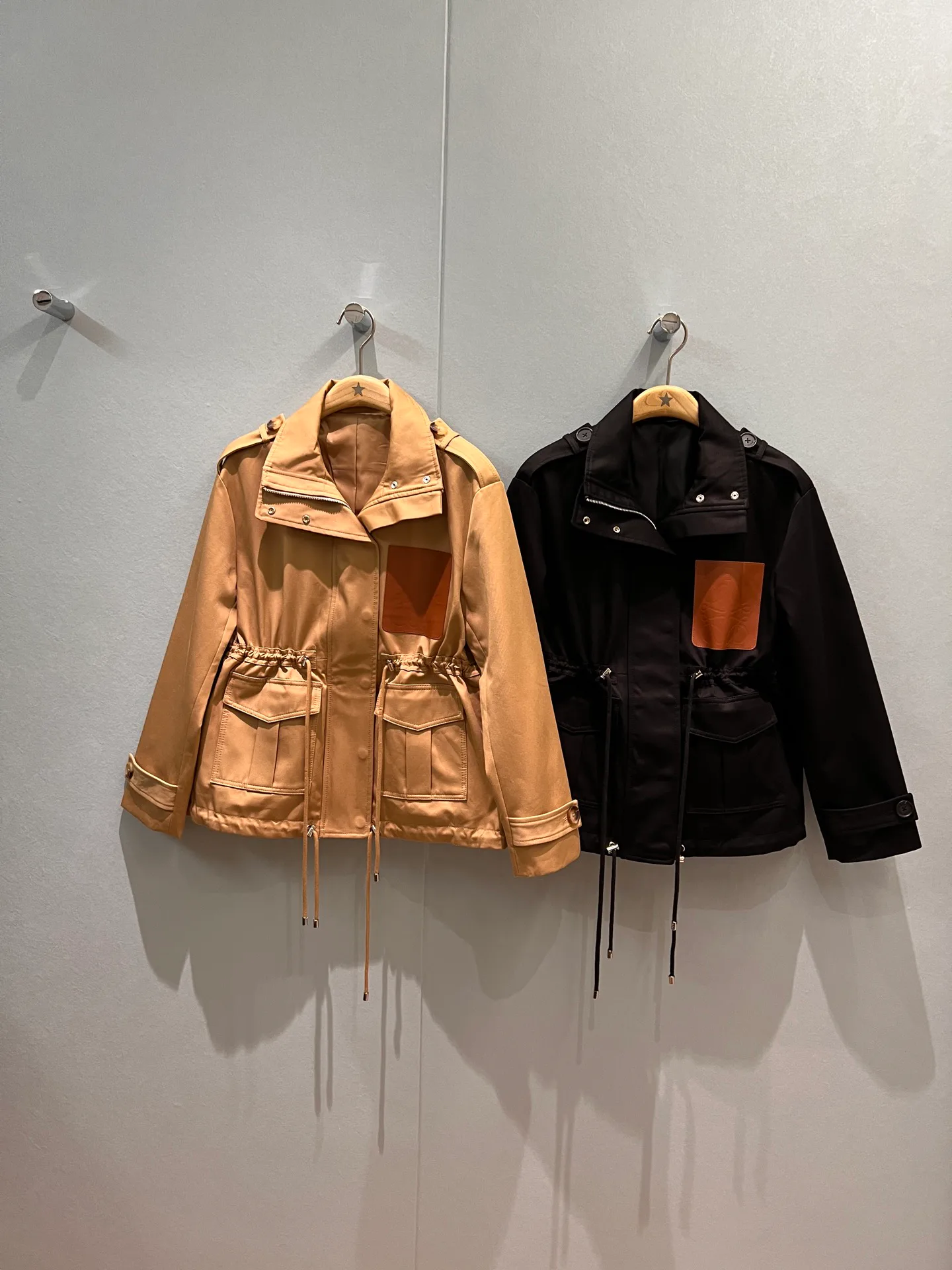 Women's Jackets And Down Jackets LOEWE 18150520