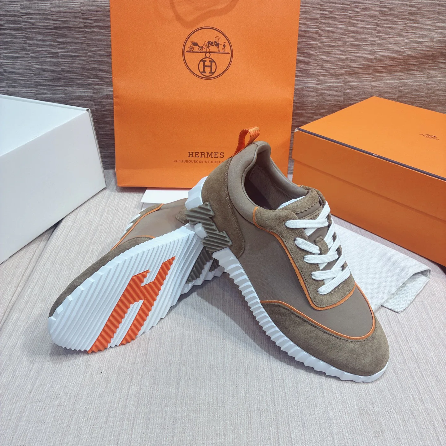 Women's Sneakers HERMES 17977062