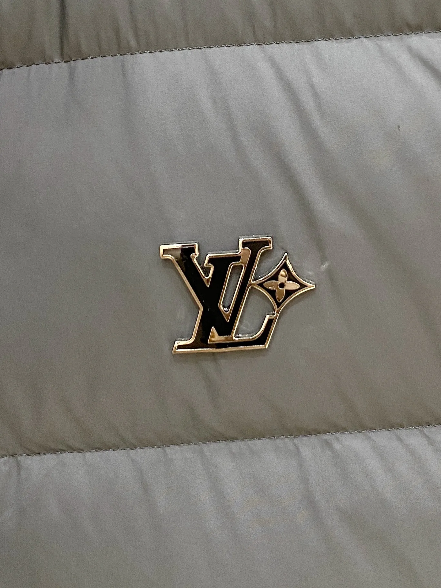 Men's Jackets And Down Jackets LOUIS VUITTON 18374653