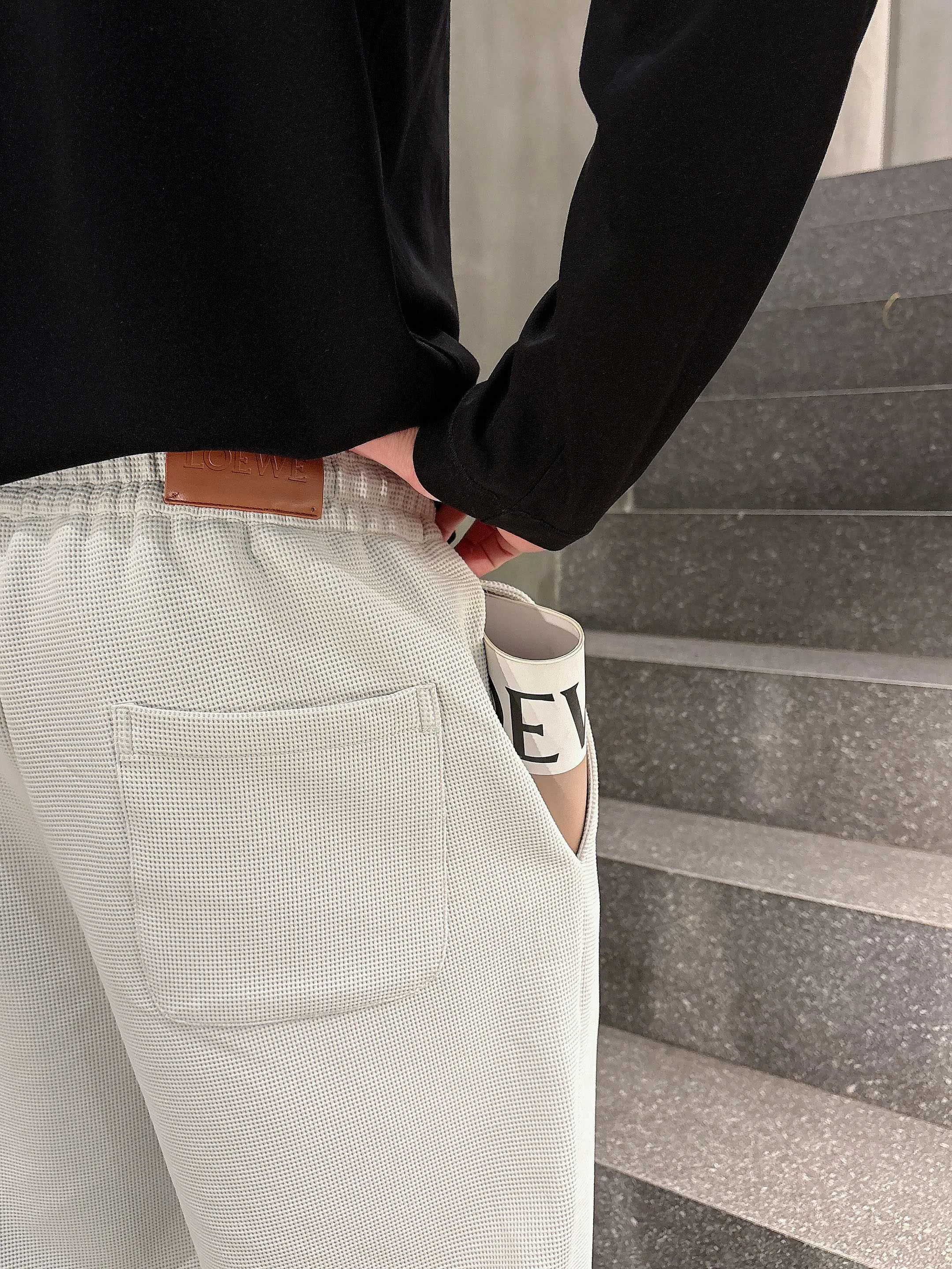 Men's Trousers LOEWE 17885219