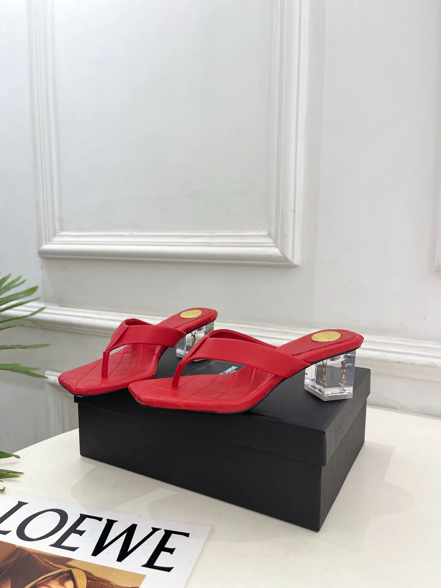 Women's Flip-Flops SAINT LAURENT 17506892