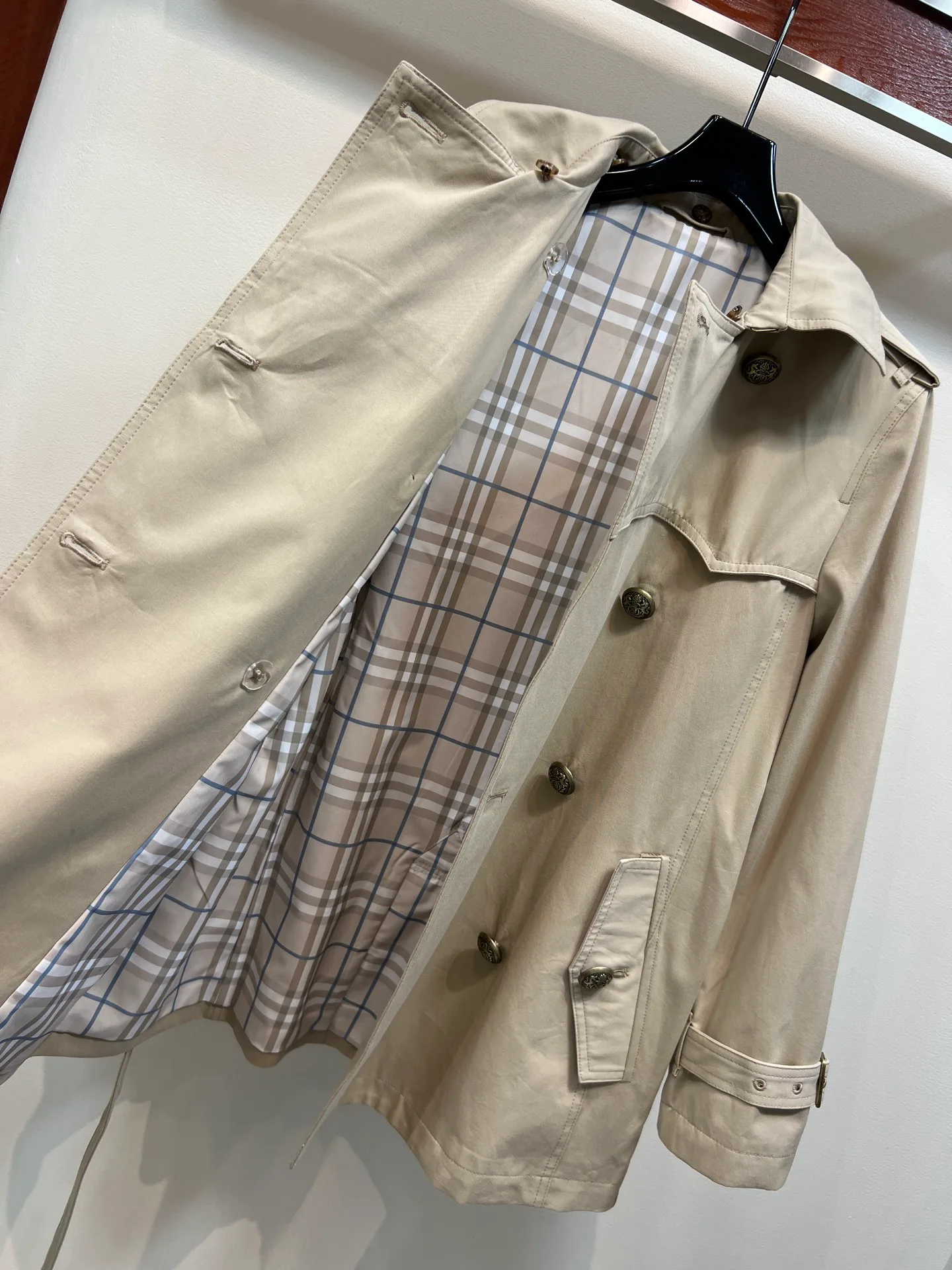 Women's Trench Coats BURBERRY 18127541