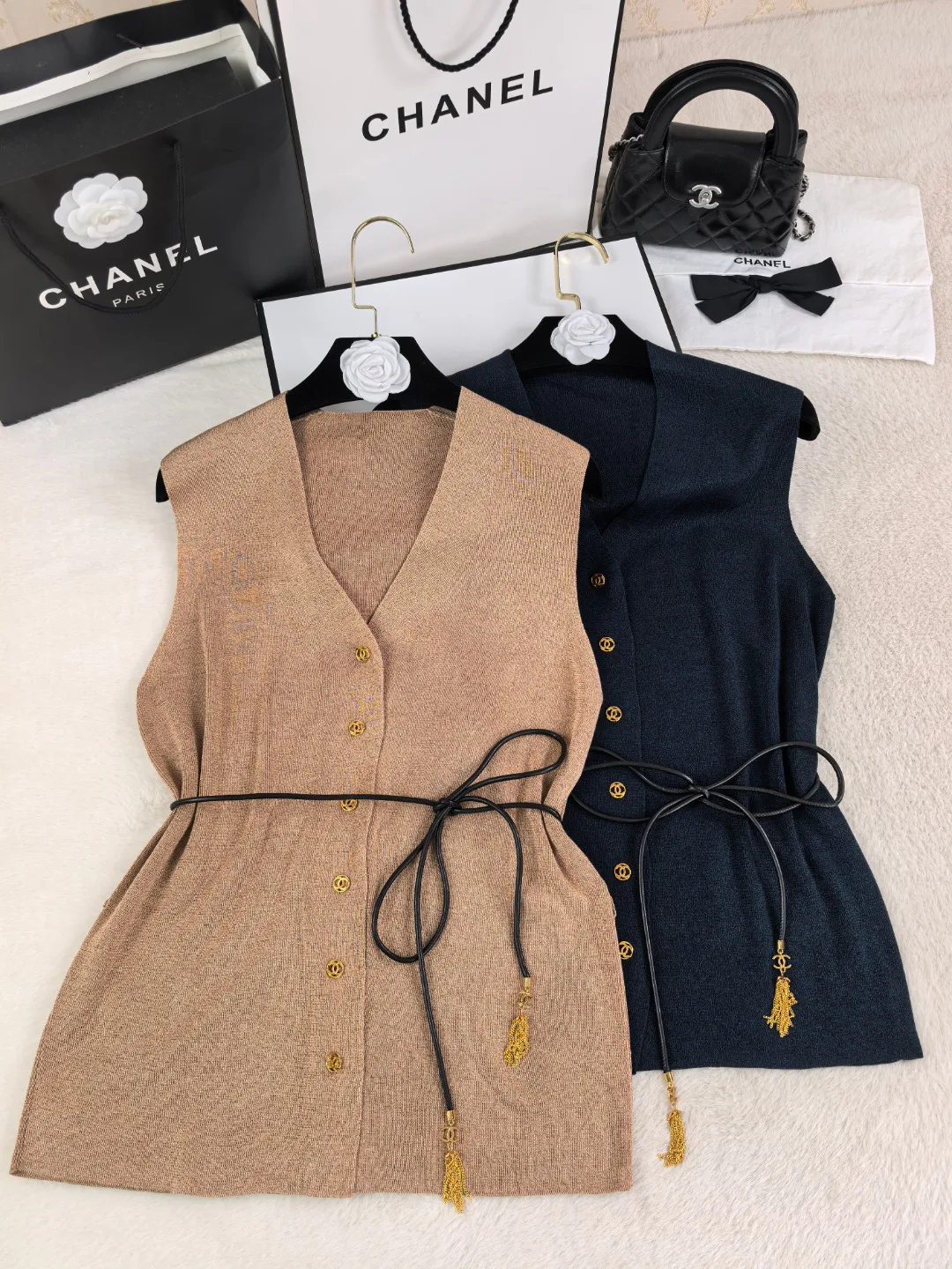 Women's Vests CHANEL 18137932