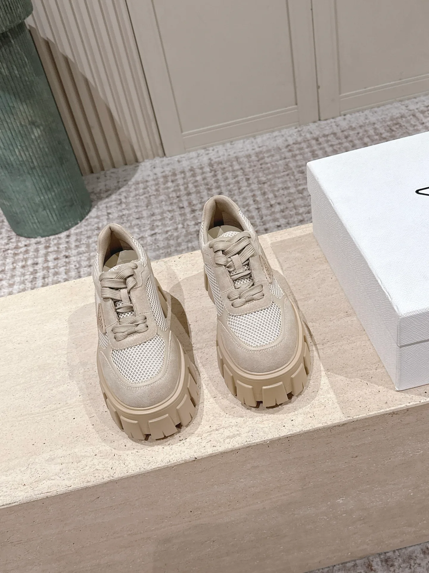 Women's Sneakers PRADA 18142658