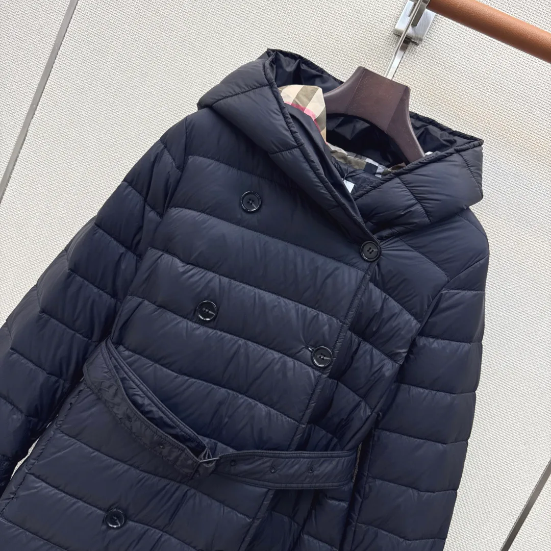 Women's Jackets And Down Jackets BURBERRY 18398243