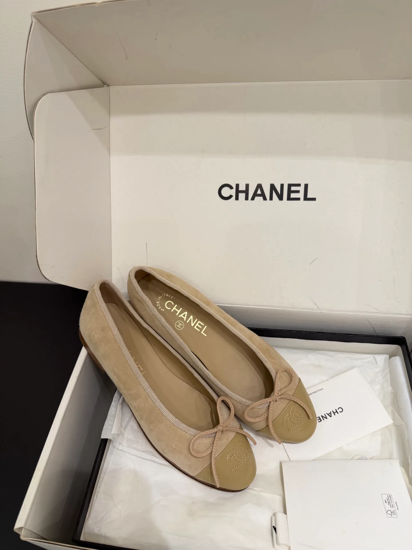 Women's Ballet Flats CHANEL 18080147