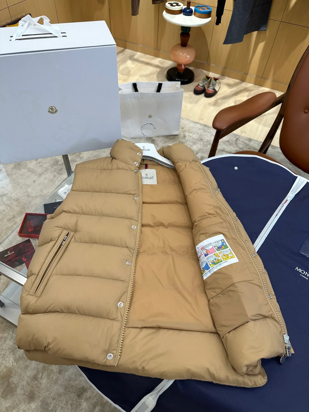 Men's Vests MONCLER 18260929