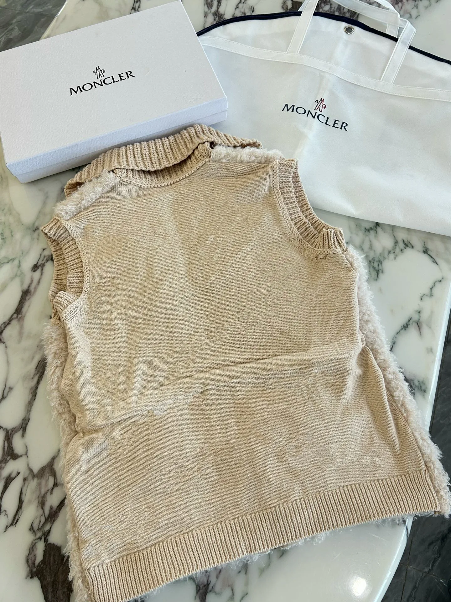 Men's Vests MONCLER 18231333