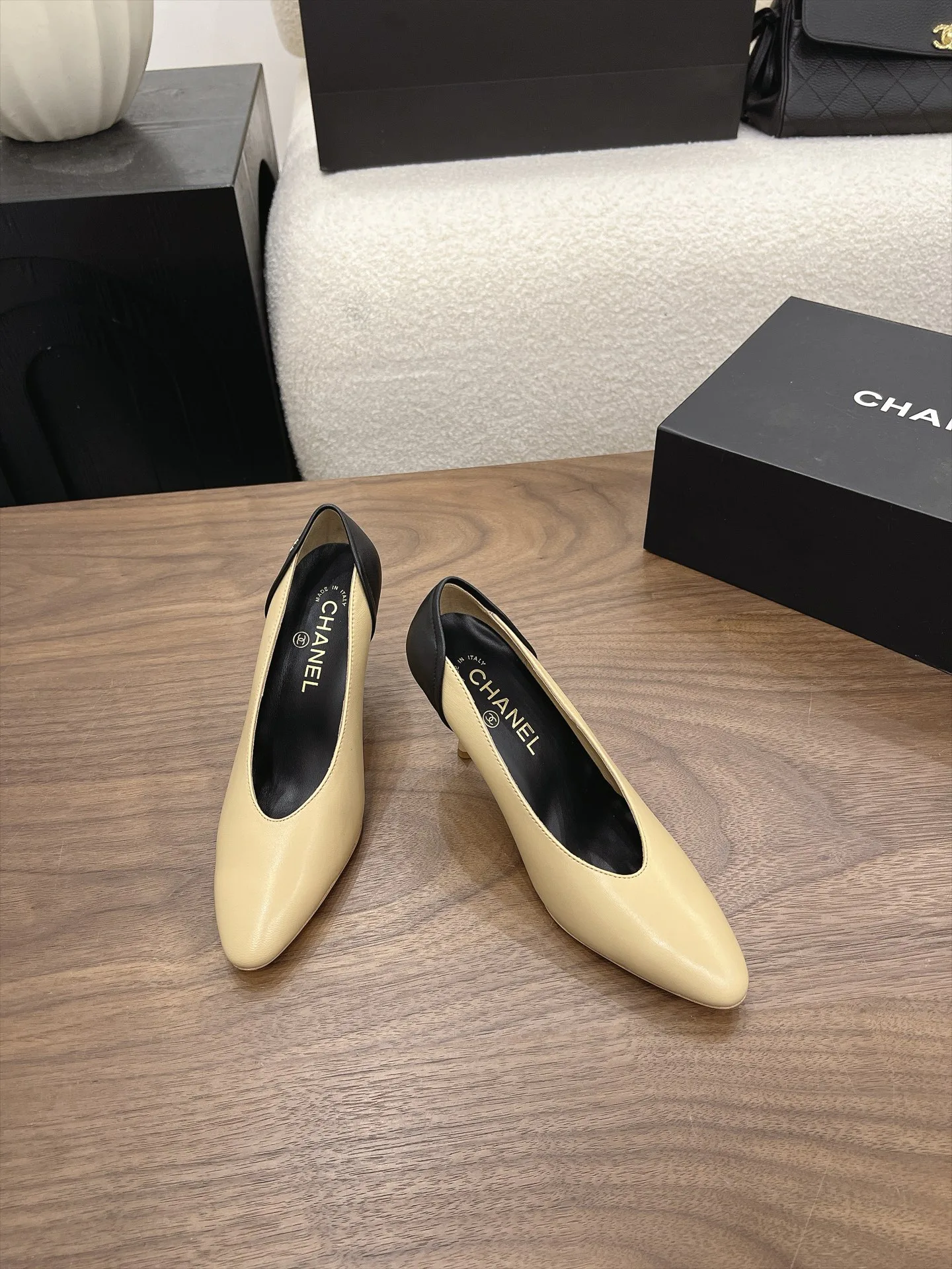 Women's Heels CHANEL 17804826