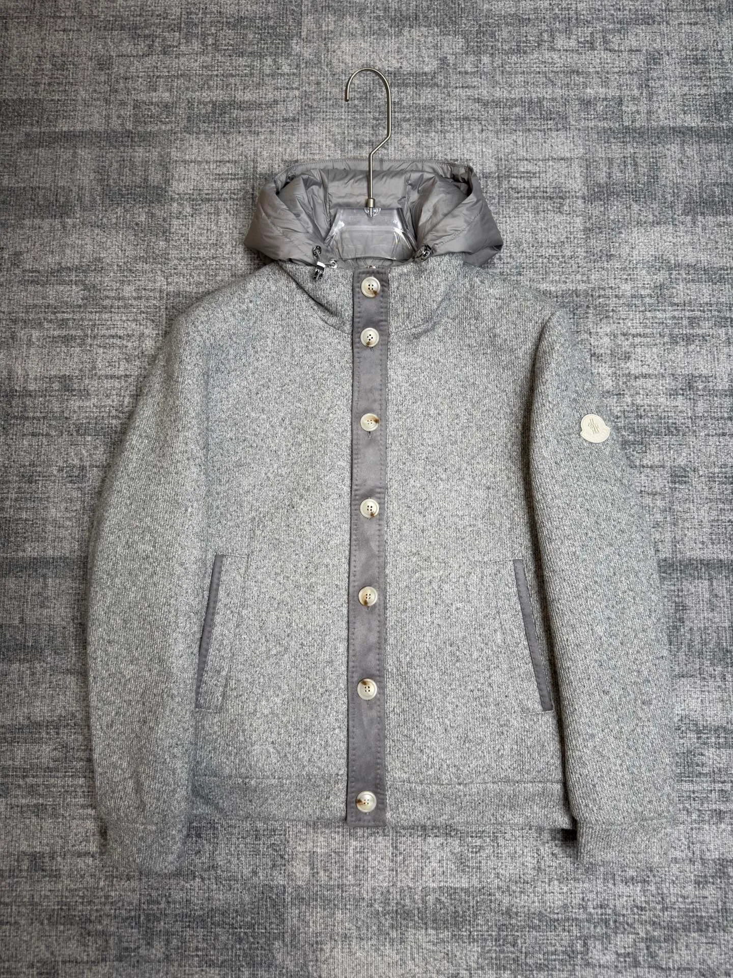 Men's Jackets And Down Jackets MONCLER 18216845
