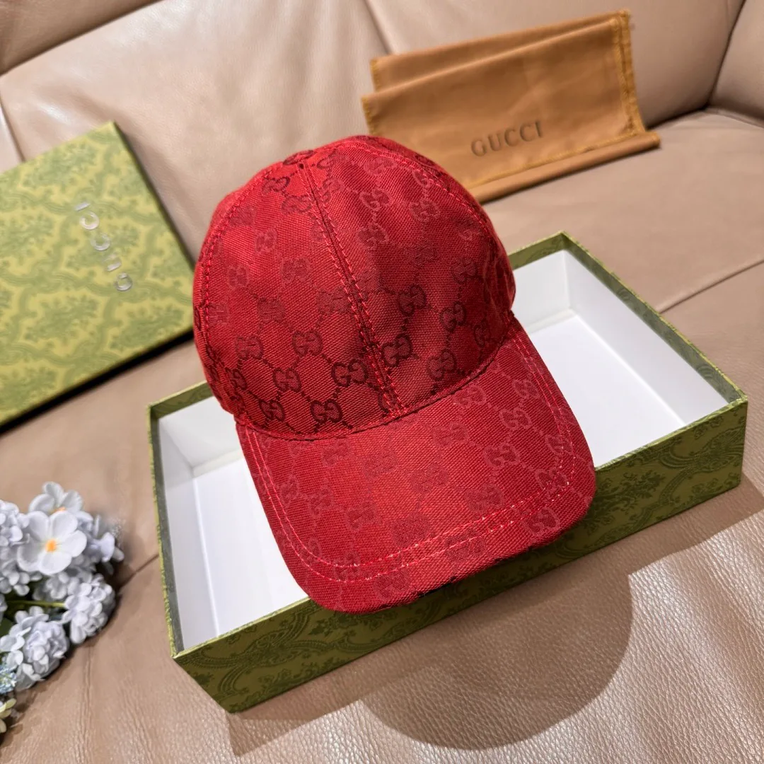 Hats GUCCI 18347089
