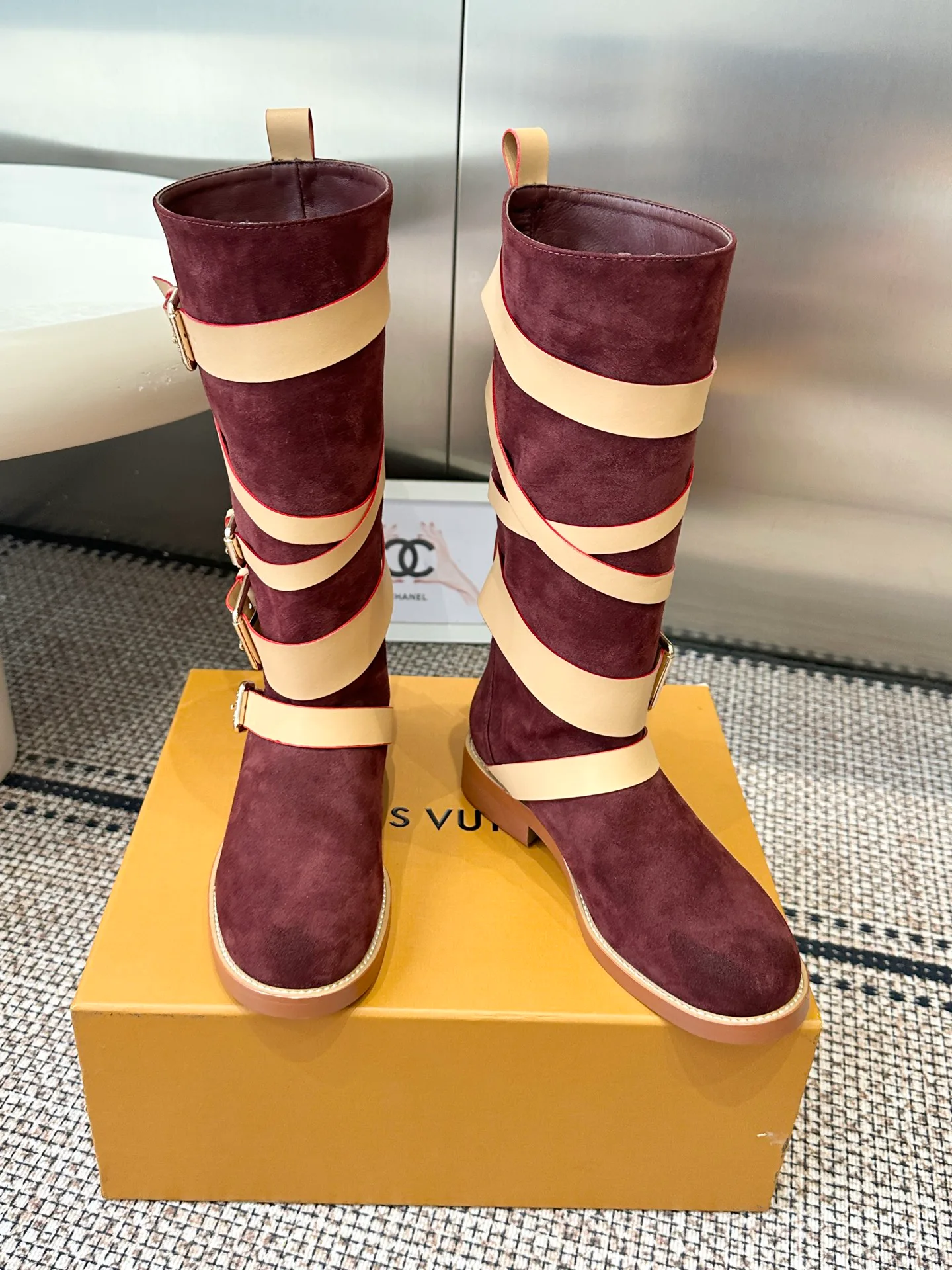 Сапоги Женские Louis Vuitton 18619024