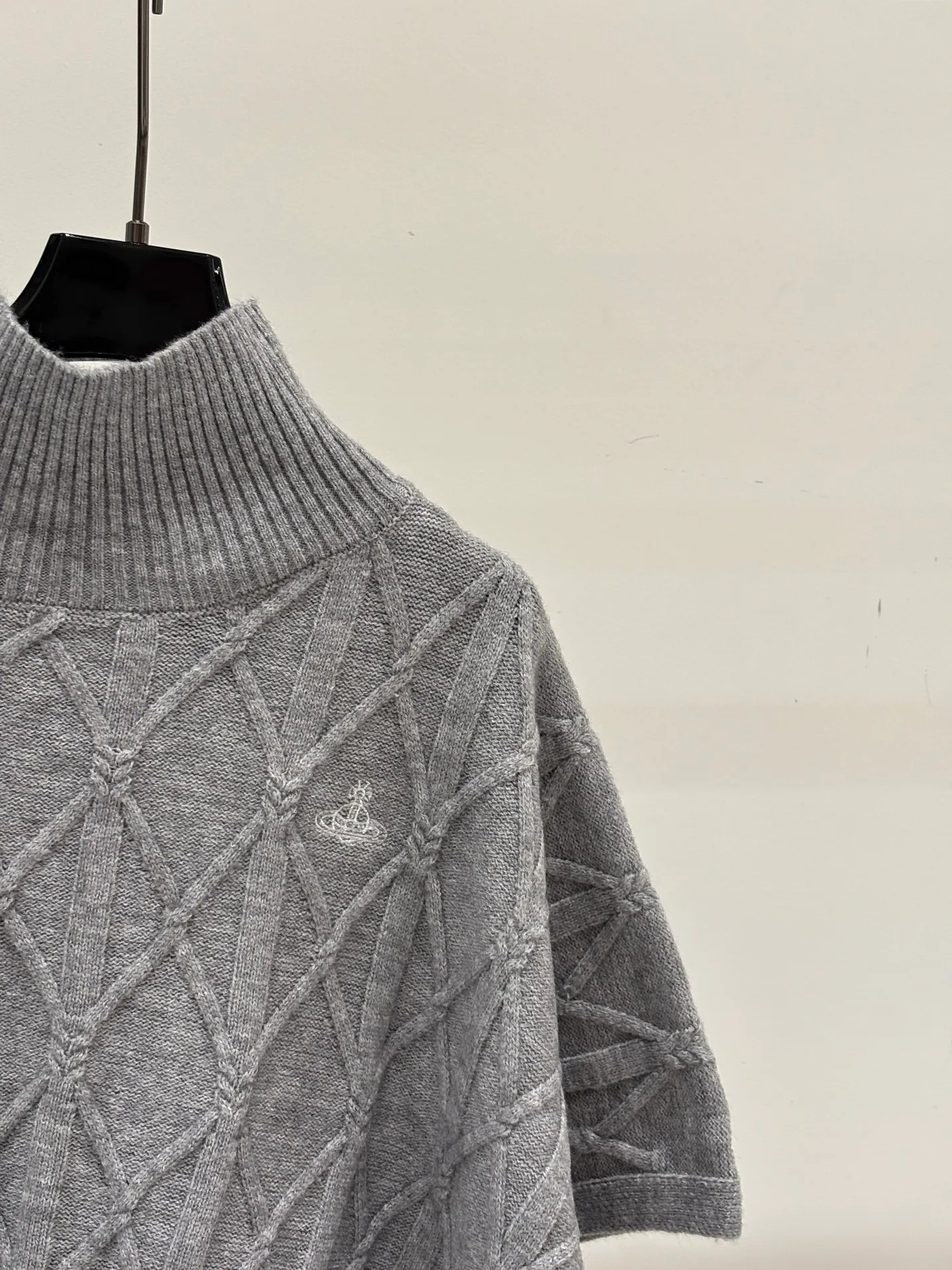 Women's Jumpers And Sweaters VIVIENNE WESTWOOD 18032010