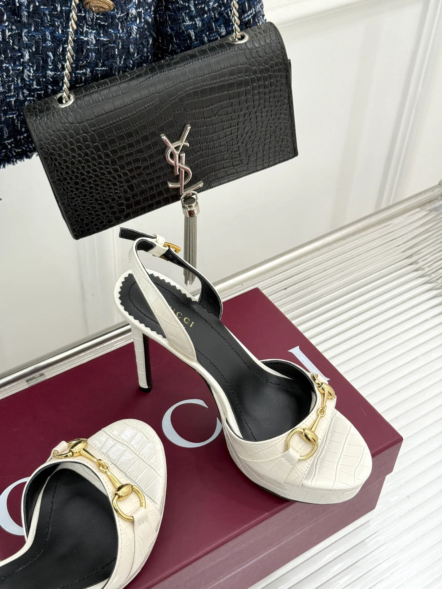 Women's Open-Toe Sandals GUCCI 17646530