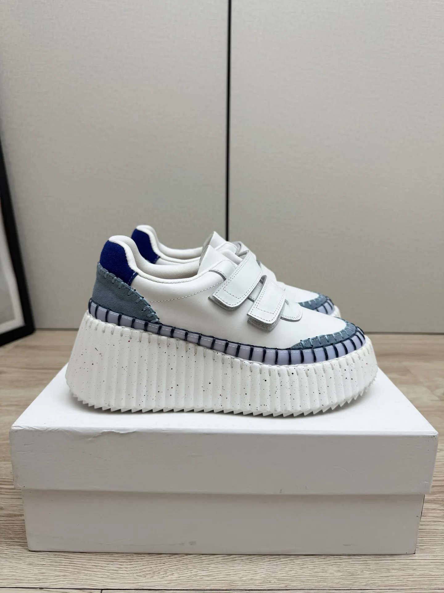 Women's Sneakers CHLOE 17827463