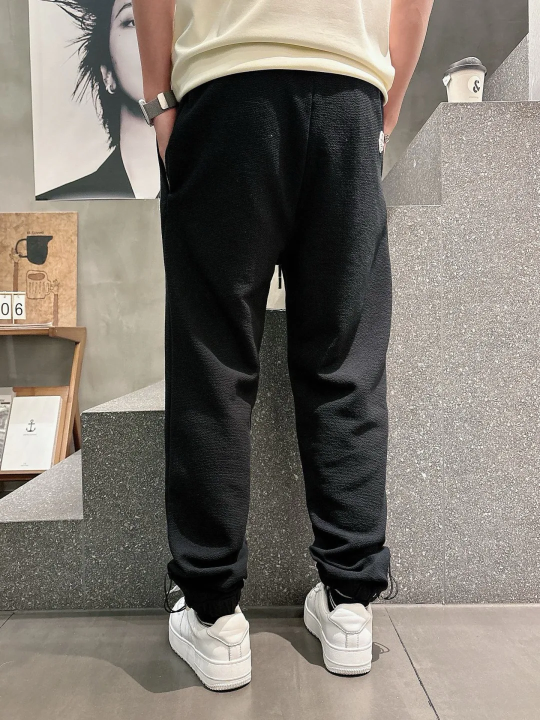 Men's Trousers MONCLER 17810710
