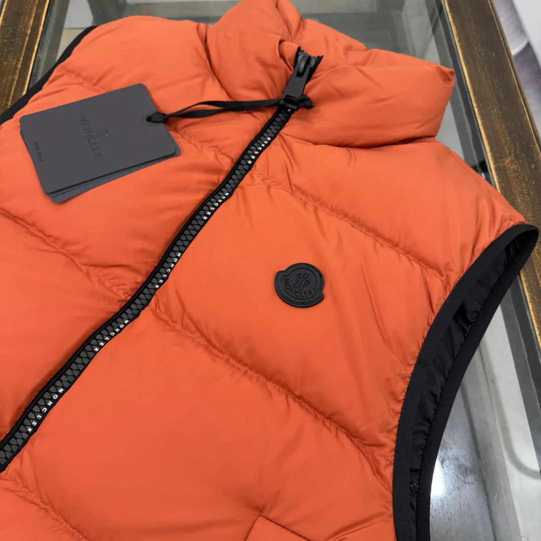 Men's Vests MONCLER 18001987
