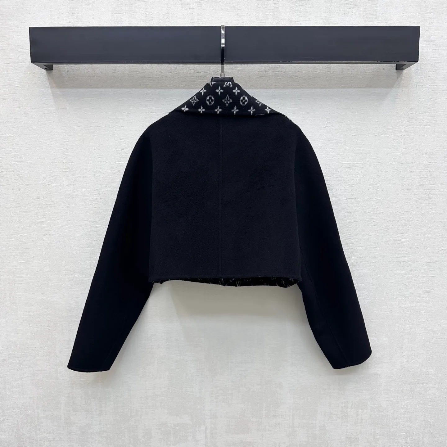 Women's Coats LOUIS VUITTON 18680903