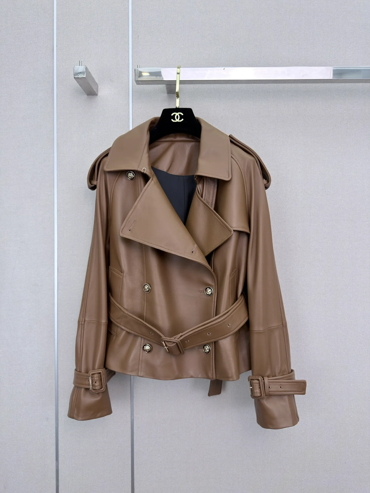 Women's Leather Jackets And Sheepskin Coats CHANEL 18174809